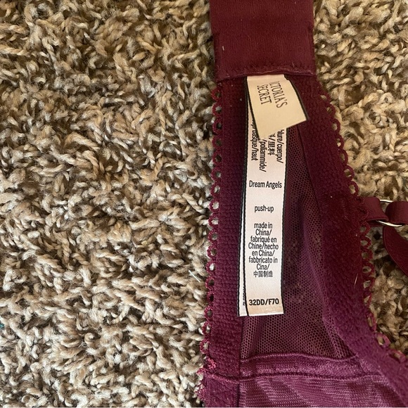 Dark Plum/Burgundy Lacy Push Up 32DD Victoria’s Secret Bra - Picture 4 of 4